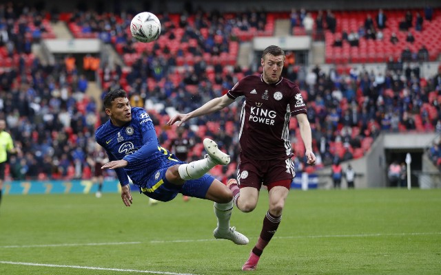 01.06.2021 · chelsea and leicester have been fined £22,500 ($31,872) by the football association after an ugly brawl between the teams at the end of their fiery premier league clash. Video: Azpilicueta lifts Chelsea's second UCL trophy