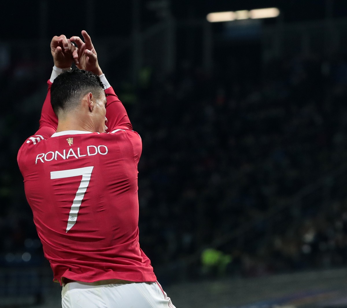 Whether you prefer the convenience of an electric can opener or you're perfectly fine with the simplicity of manual models, a can opener is an indispensable kitchen tool you can’t live without unless you plan to never eat canned foods. Man United New Formation Benefits Ronaldo Maguire Fernandes