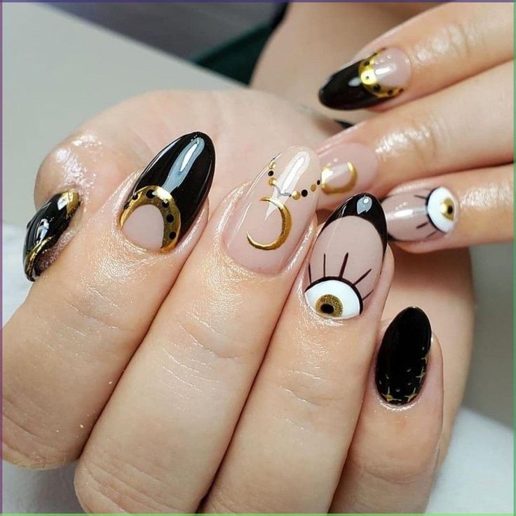 The Ultimate Halloween Nail Inspiration