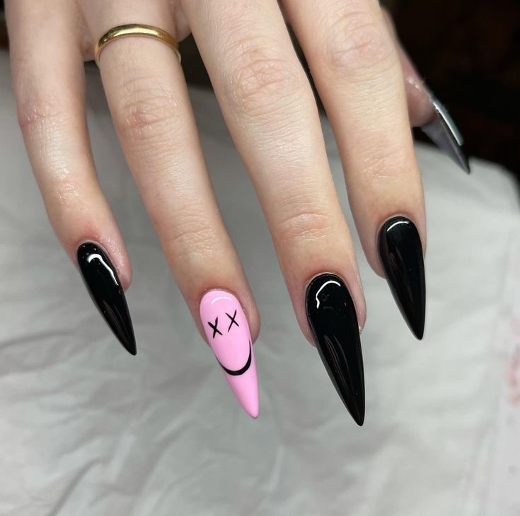 The Ultimate Halloween Nail Inspiration