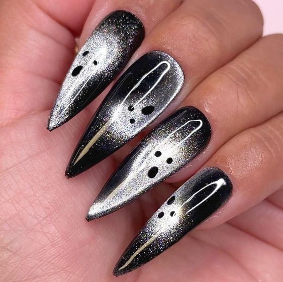 The Ultimate Halloween Nail Inspiration