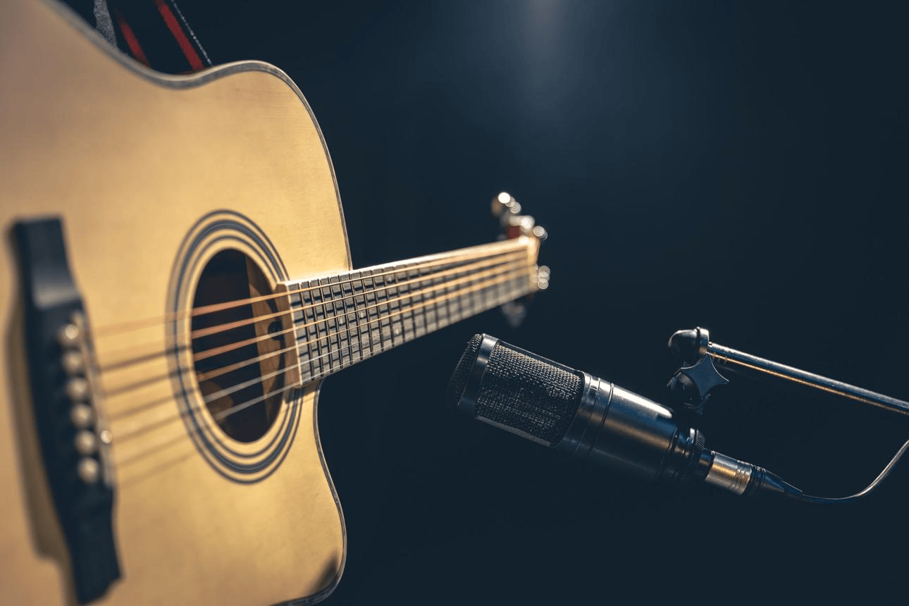 Holding On (Original) – David Ballands