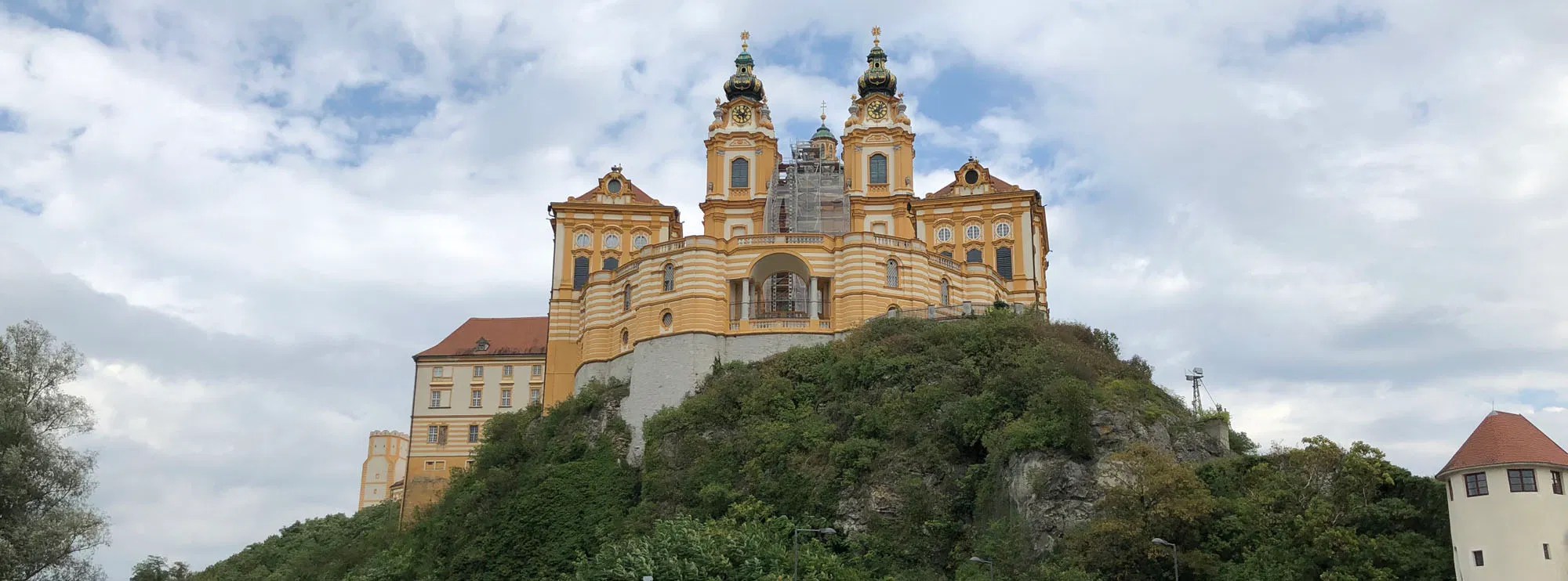 A visit to Melk monastery in the footsteps of greatness