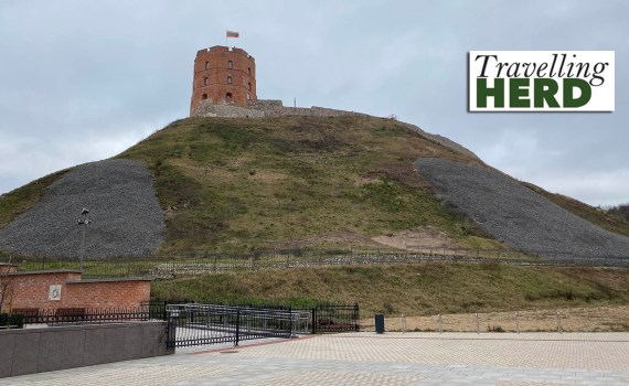Is Vilnius closed on Mondays?