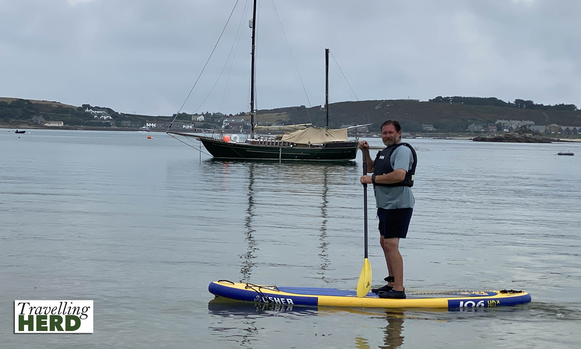 *17-Paddle boarding