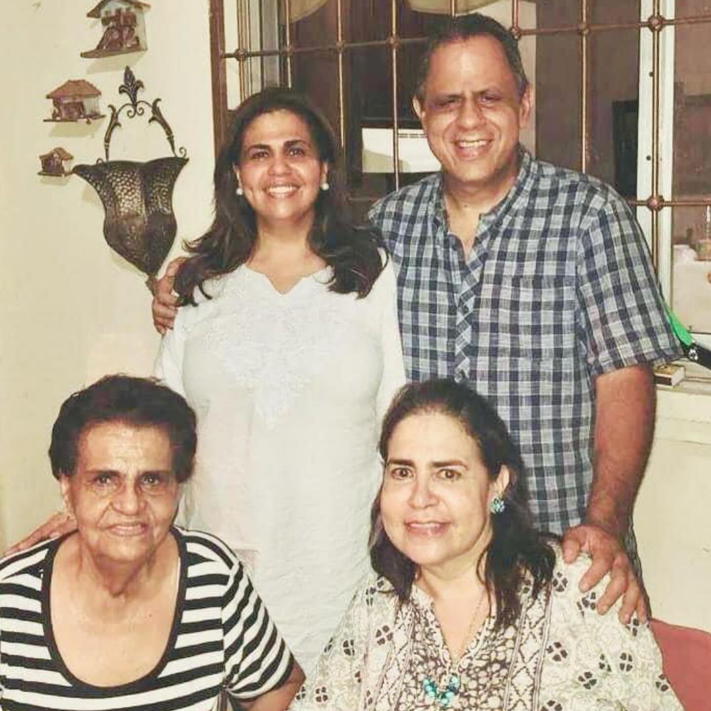 fallece elda urcina