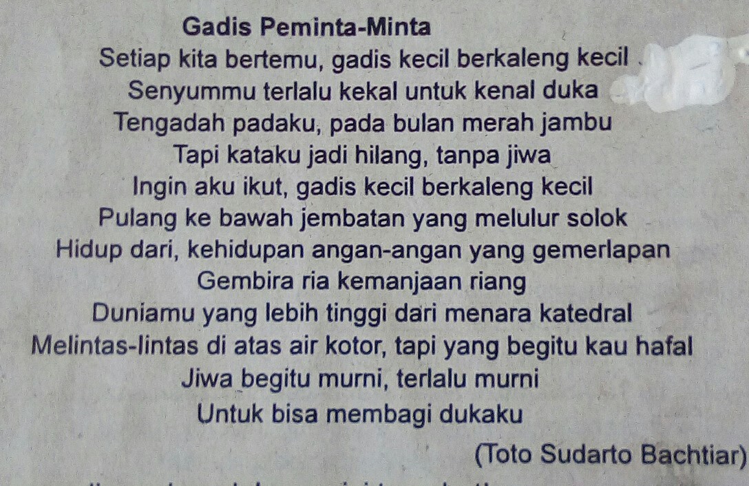 Jenis Jenis Majas Dalam Puisi Pigura Fungsi Majas - Majas ialah bahasa kiasan yang dapat menghidupkan atau meningkatkan efek dan menyebabkan konotasi tertentu.