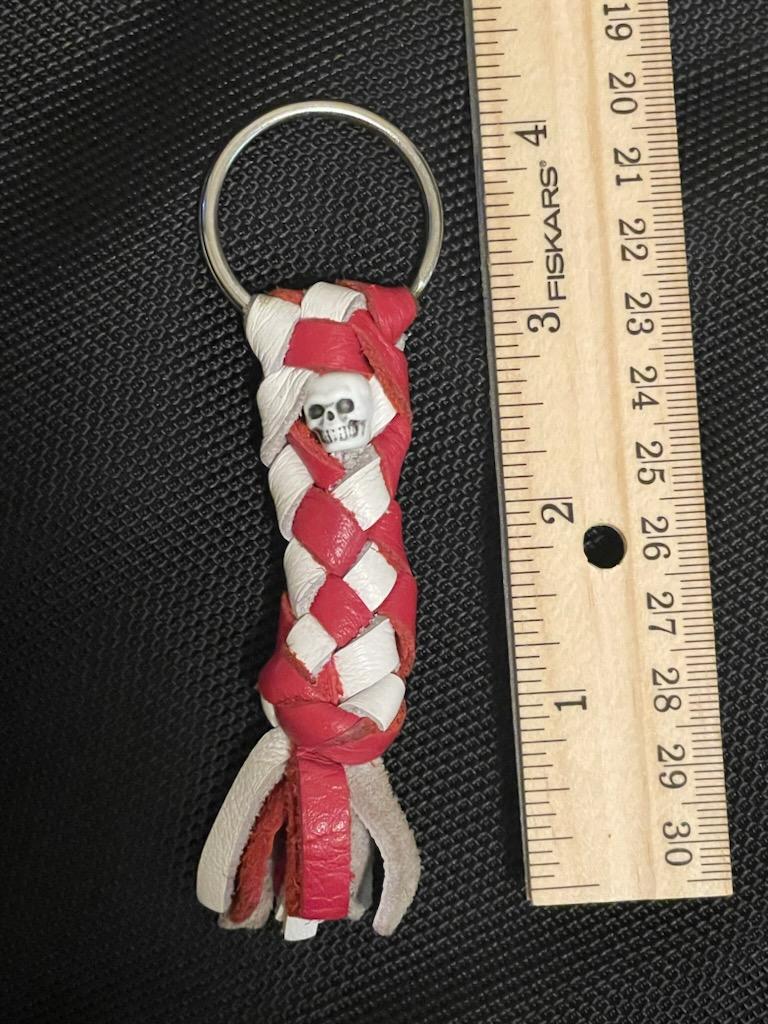 Red & White Handmade Leather Key Chain – Nomads Idaho 81 | Hells