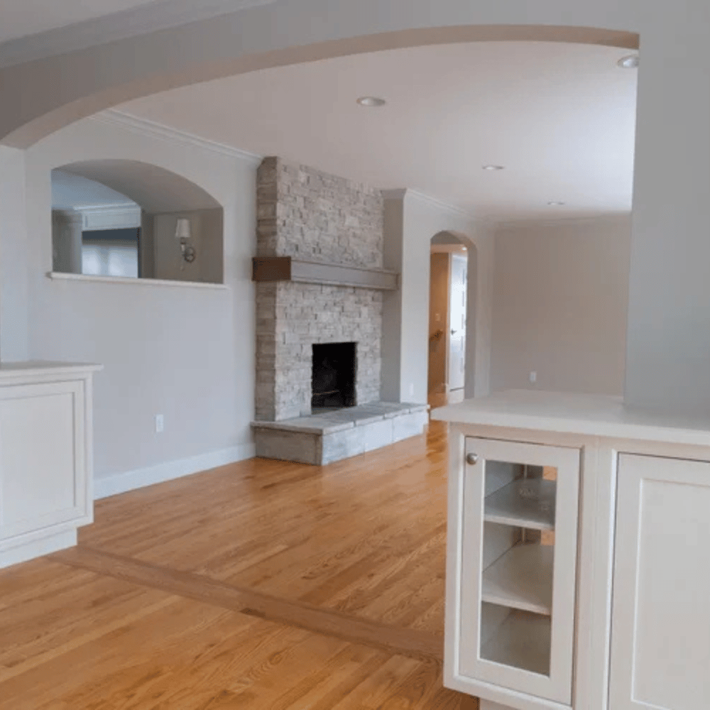 Meticulous exterior and interior home painting for a flawless custom finish.