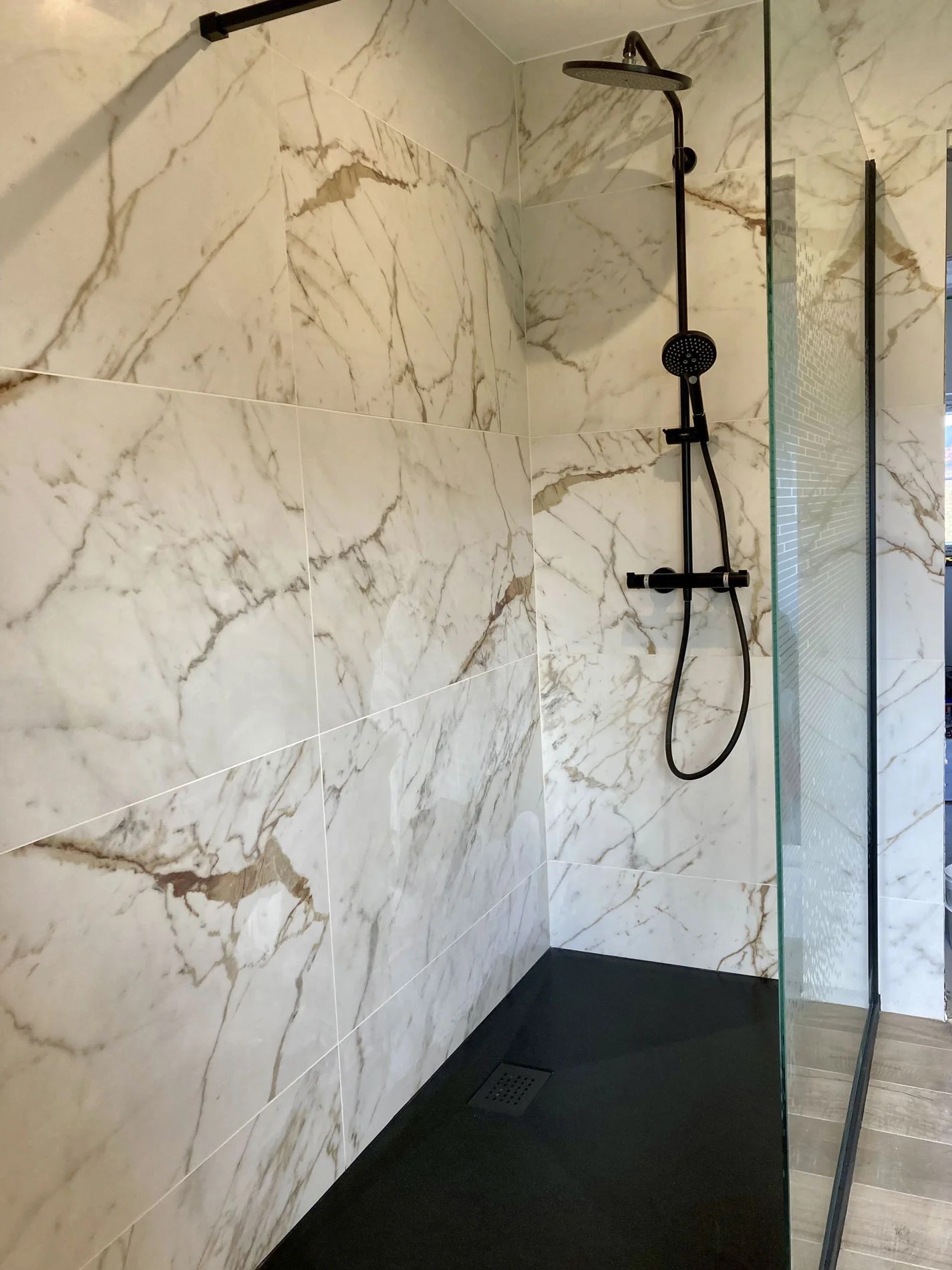 ideal-construct-interieur-seduire-sdb-a-propos