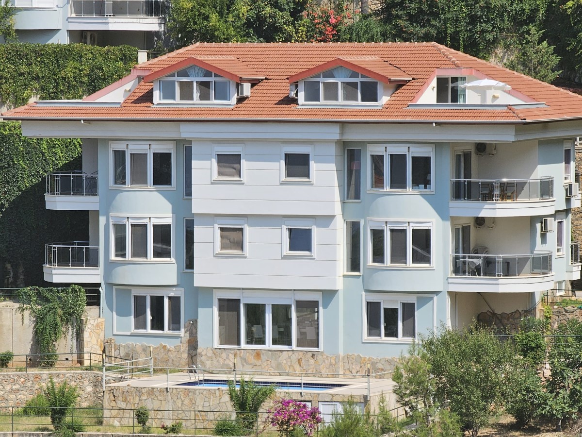 Exclusive Multi-Unit Residence with Sea Views in Alanya