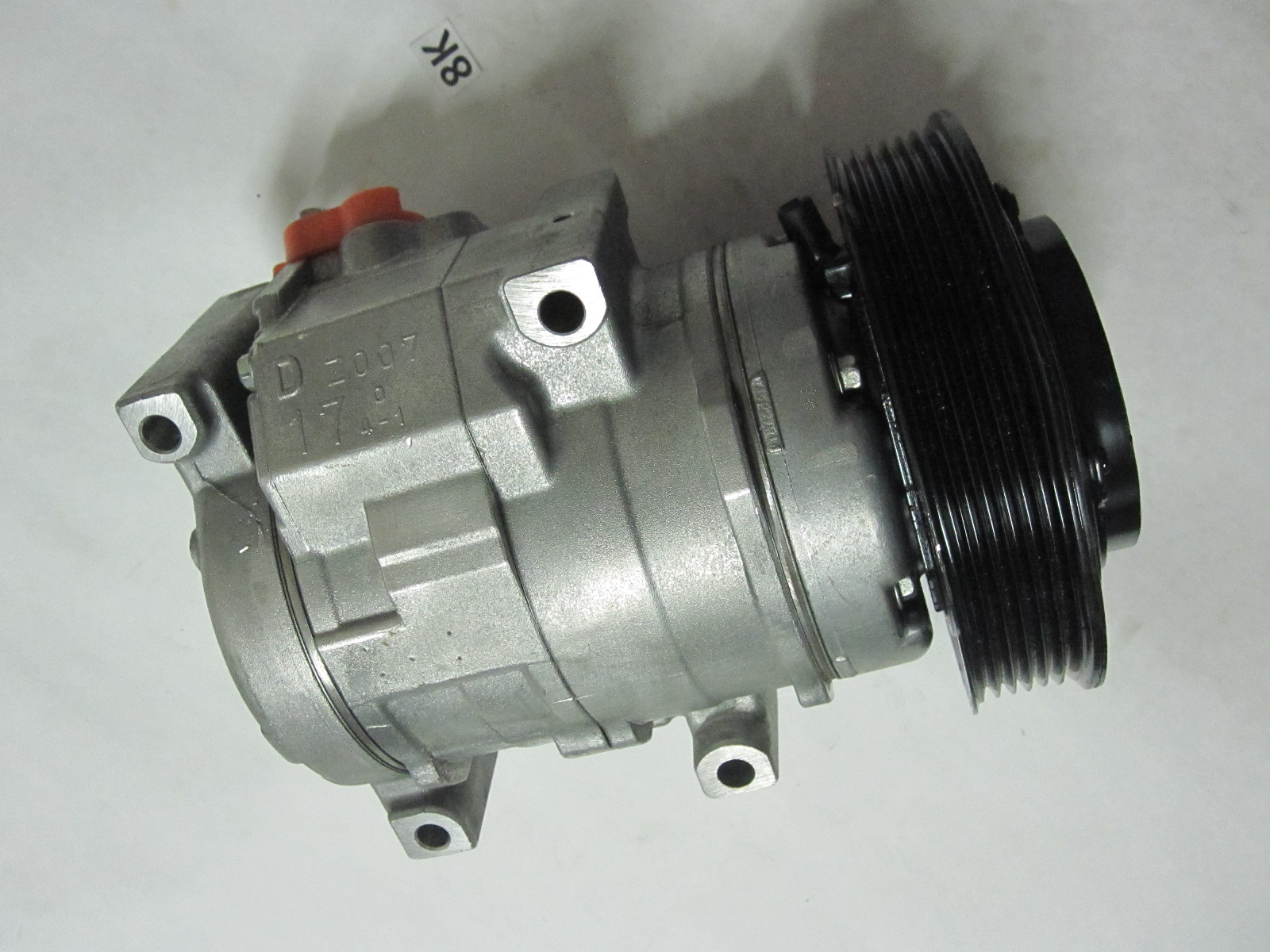 This is an ac compressor for a toyota sienna minivan. it fits 2004 thru