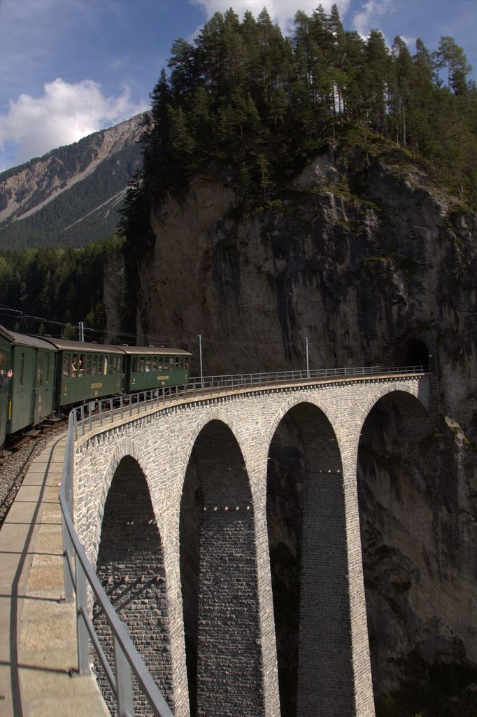 Auf dem Landwasser-Viadukt