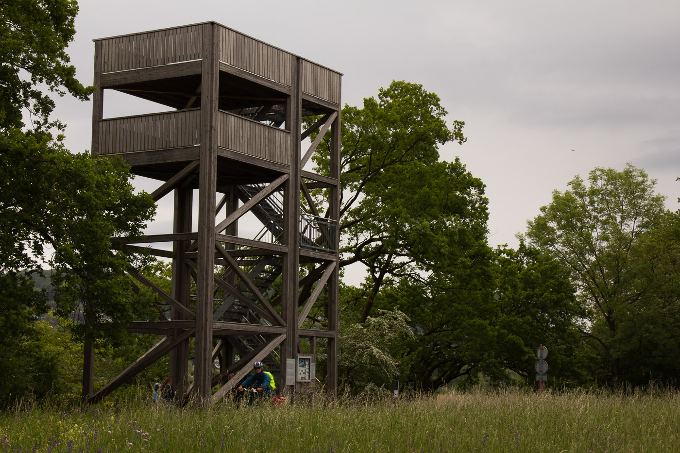 Der Beobachtungsturm am Klingnauer Stausee