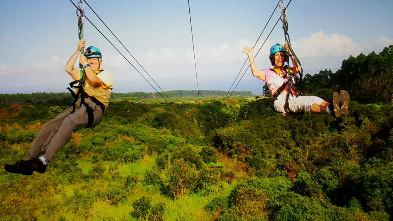 Kealakekua bay tours & tickets. Kapohokine Zipline Intensive English Program HawaiÊ»i Community College