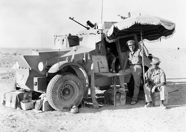 Morris CS9/Light Armoured Car