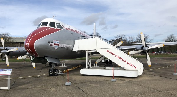 Vickers Viscount 701