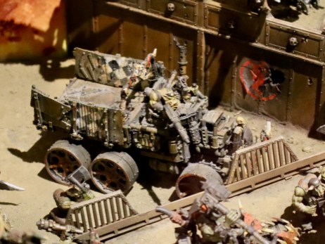 Ork Trukk moves up to the fight.