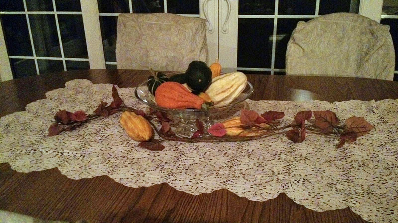 Table centerpiece using items from nature