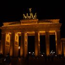 Brandenburg Gate by iagomega
