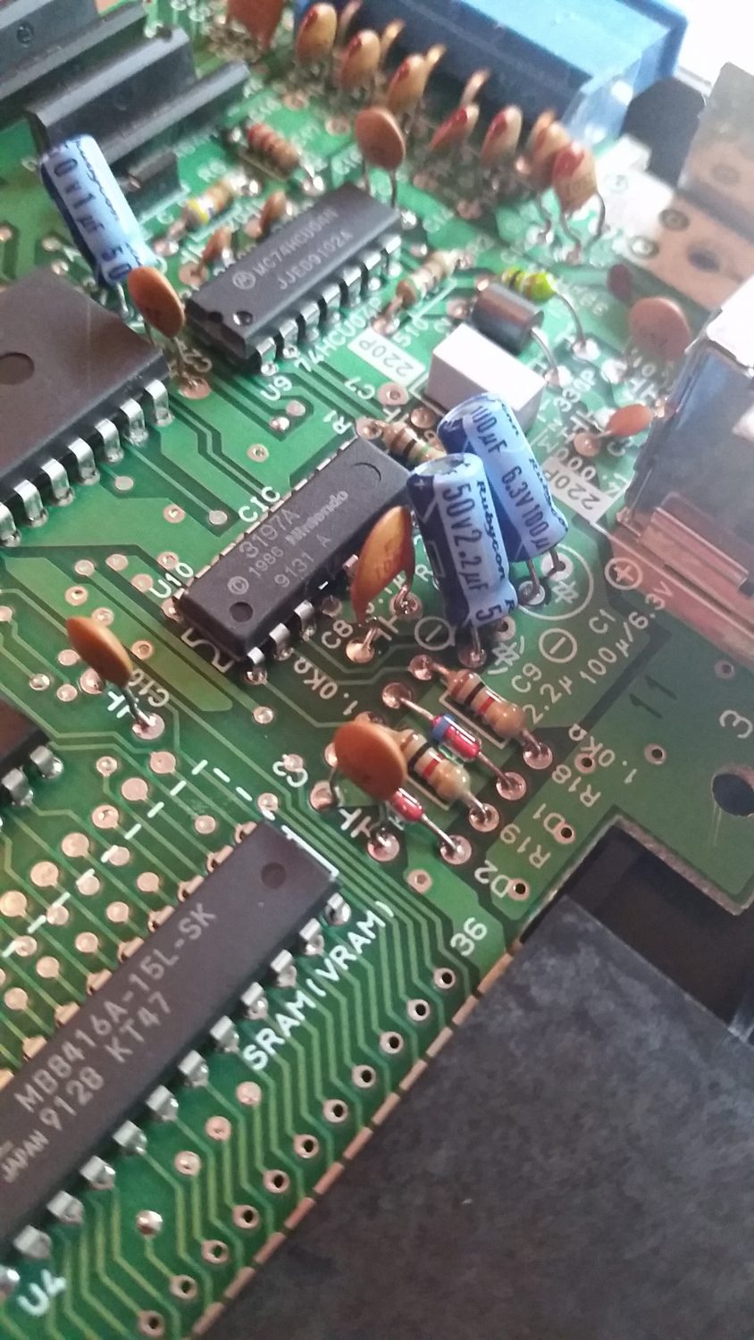 Restoring] My first mod: a region-free NES – I ❤ Old Games!