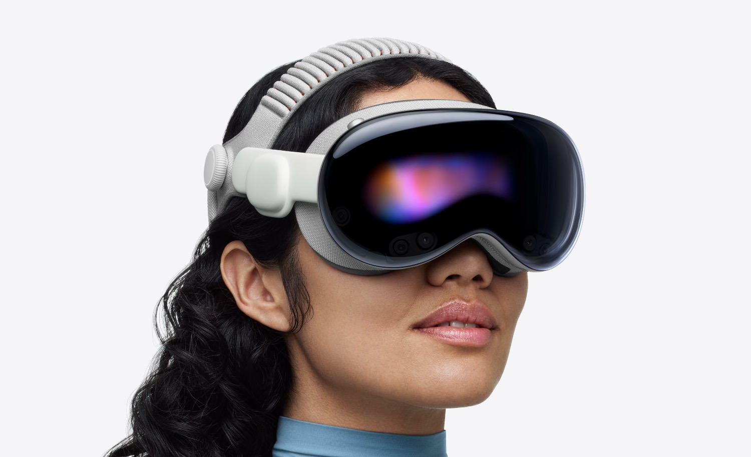 Apple apresenta Vision Pro com realidade mista