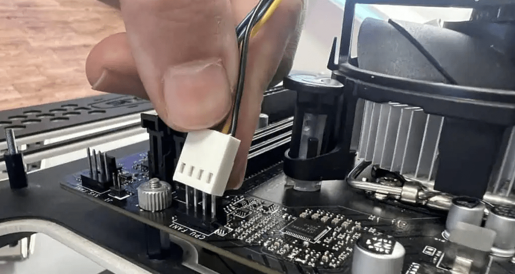 Cpu fan header: connecting properly to motherboard