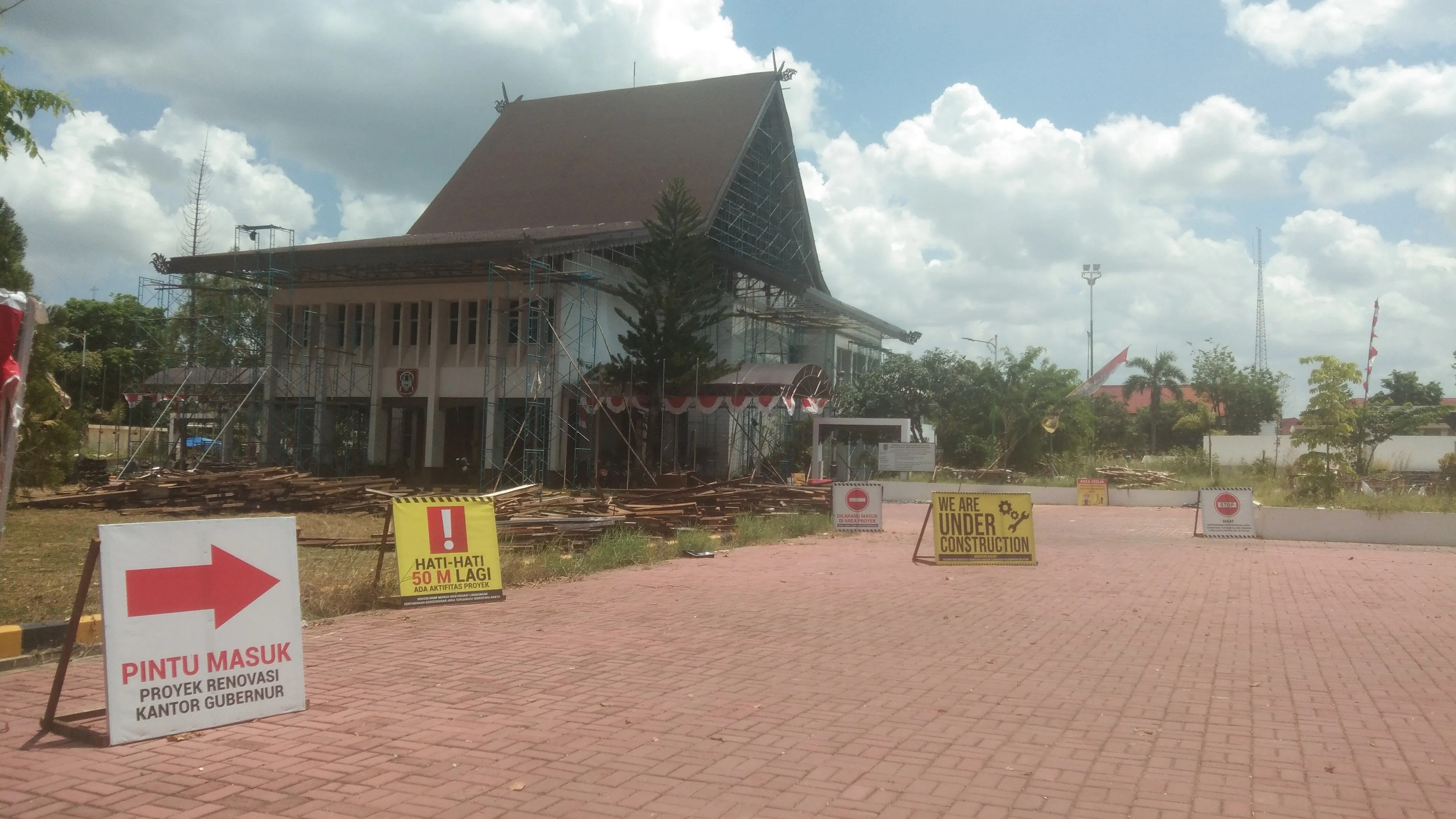 Proyek Taman Kota Eks Kantor Gubernur Kalsel Ditarget Rampung Akhir Tahun  2020 - starbanjar.com