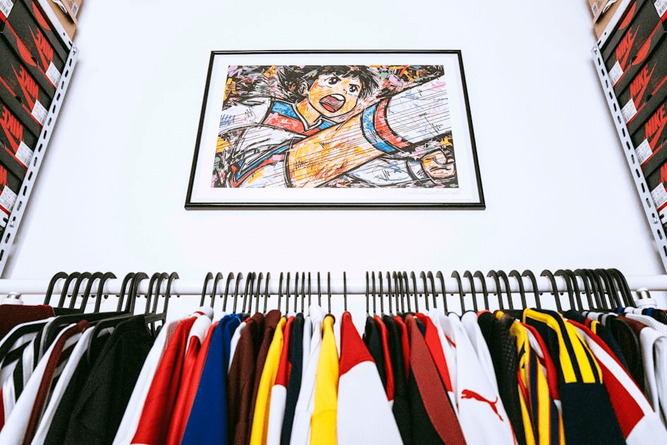 How to Spot Authentic Sports Collectibles