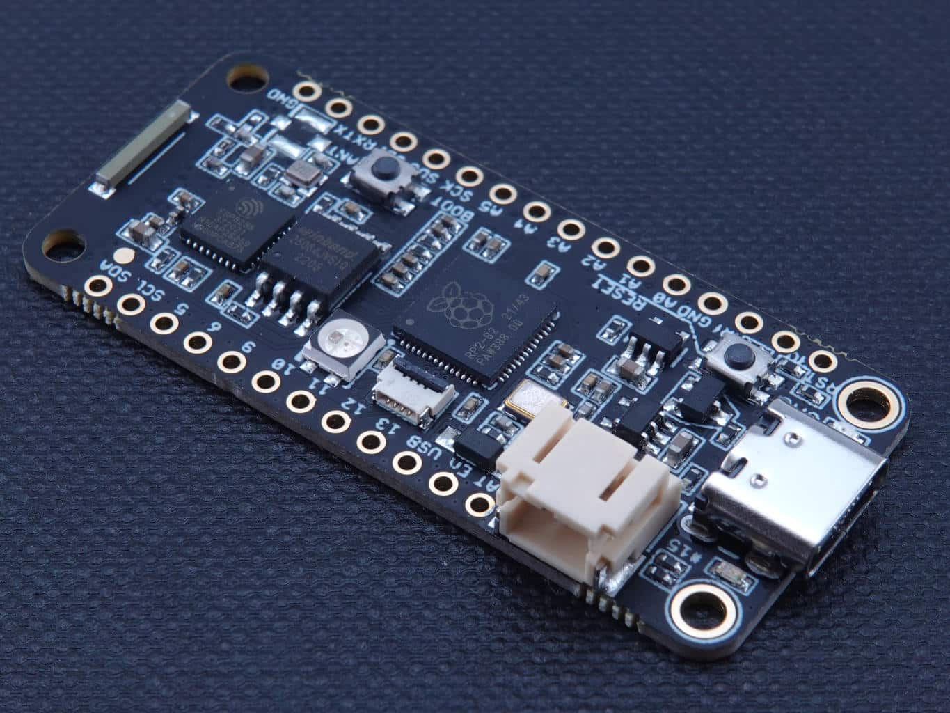 Challenger RP2040 WiFi MkII with chip antenna - iLabs Electronics