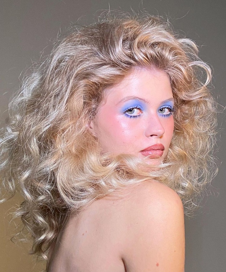 Luna Model Image - Best Nature Photos in Ultra HD