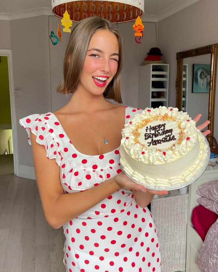 Amelie88 - Incredible Geometric Picture - High Resolution