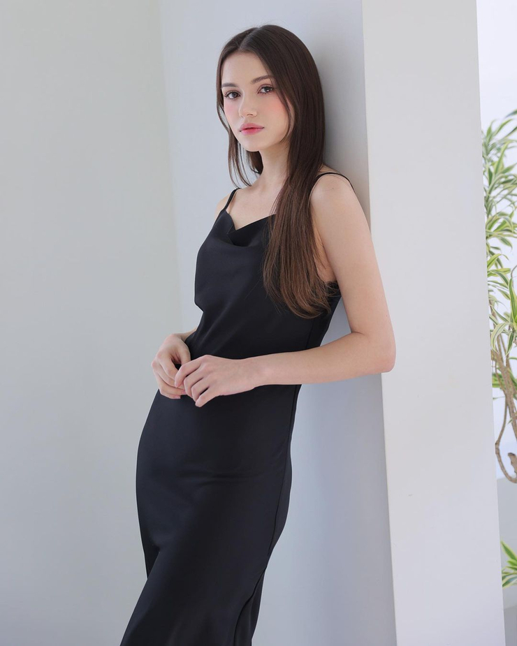 Lena Uncover Models - Abstract Texture Collection - 8K Quality