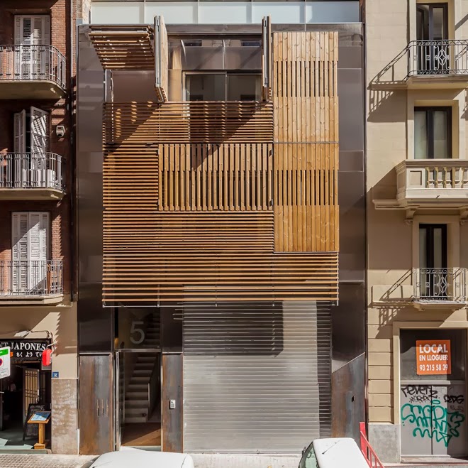 Cuatro Apartamentos Con Cuidado Diseno Tras Una Fachada Movil De Madera Ilia Estudio Interiorismo Ilia Estudio Interiorismo