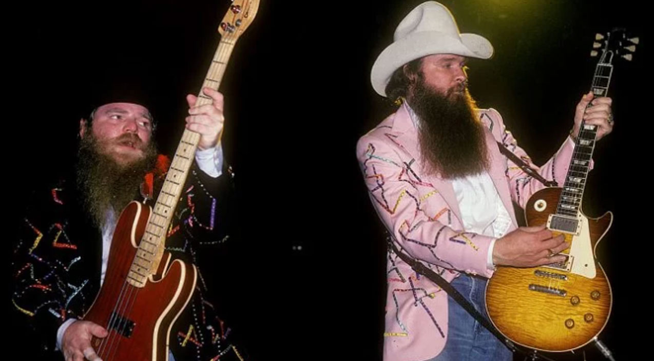 As graves put it, i had heard about this young whippersnapper. 36 Years Ago, ZZ Top Went Beast-Mode And Crushed âLa