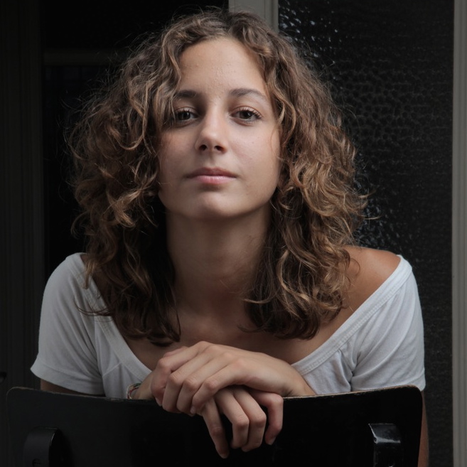 Blu Yoshimi Di Martino is 19 and plays Cate in 'Piuma'