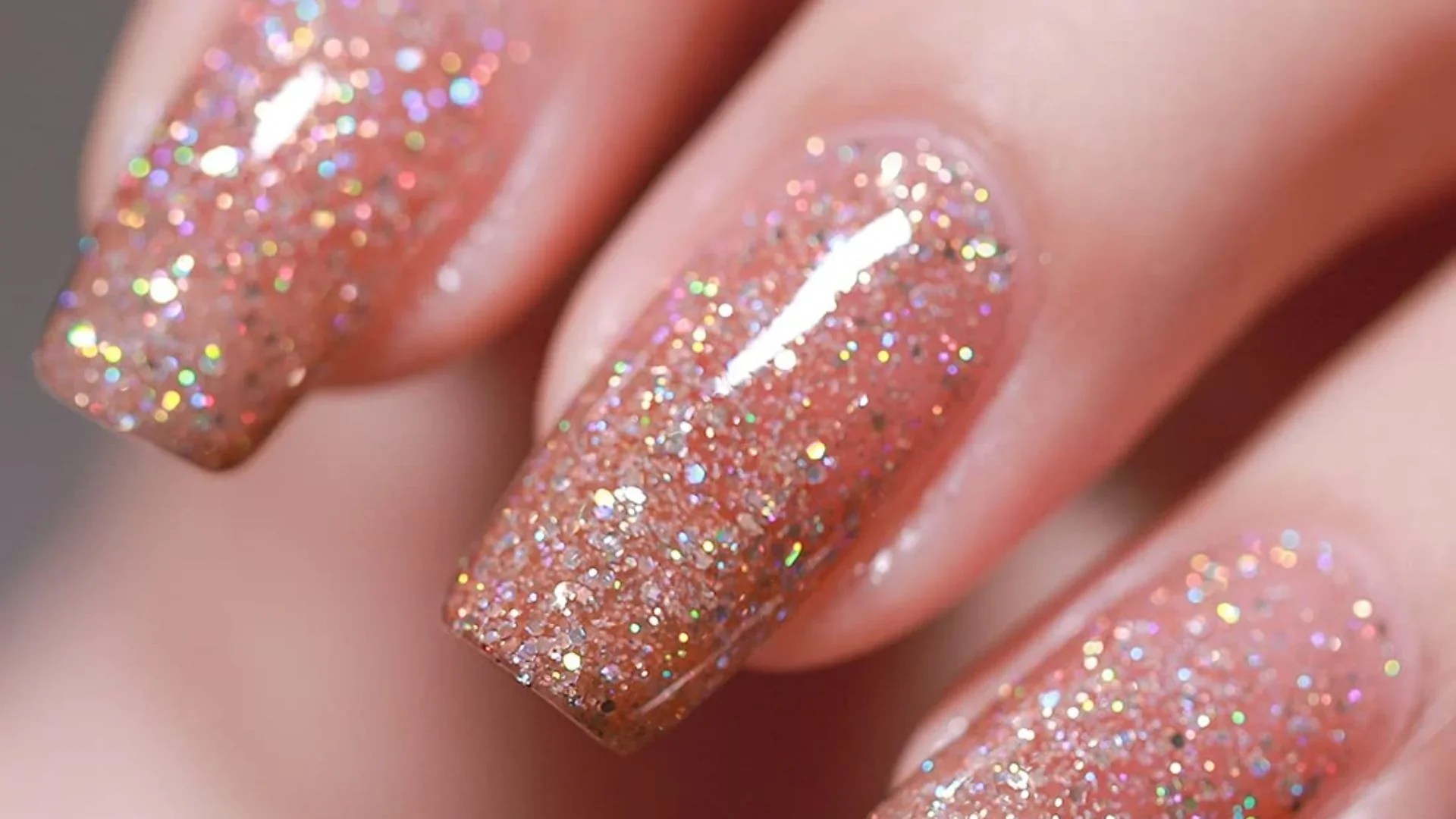Buy the best glitter nail polishes in india at amazing prices