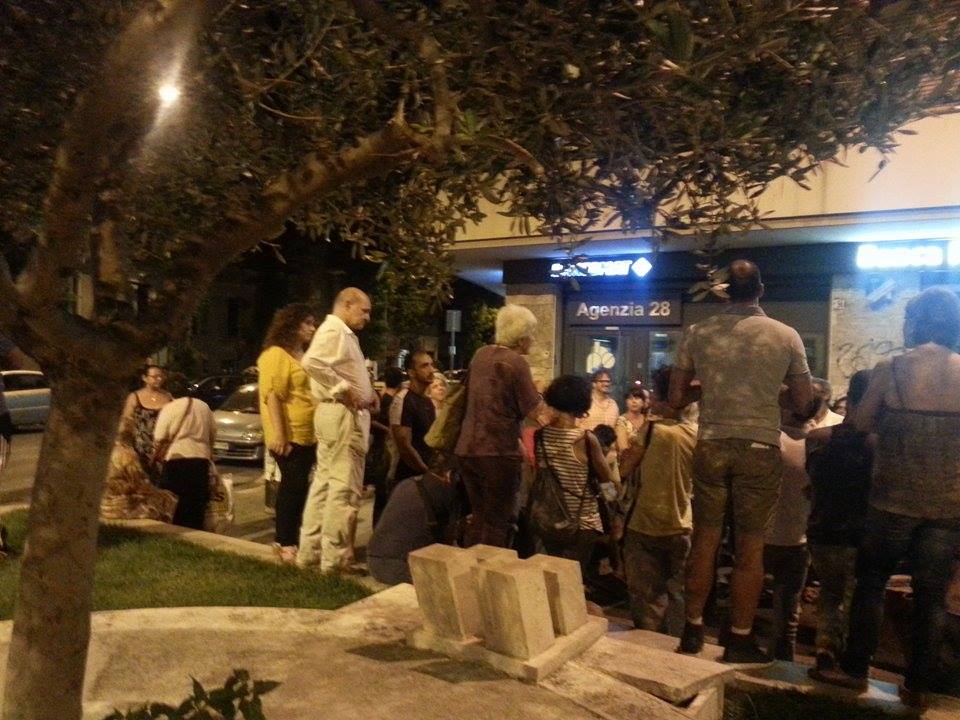 Assemblea Piazza della Marranella - si parla di come impostare la prossima riunione