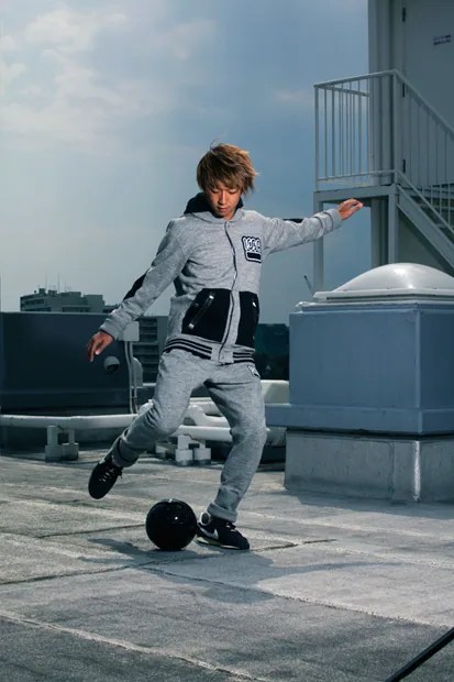 Fides Onehundred Athletic Firstorder - Best Landscape Illustrations in 4K