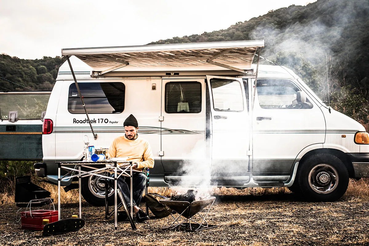 Shoes Master Hypebeast - Minimal Backgrounds - Elegant HD Collection