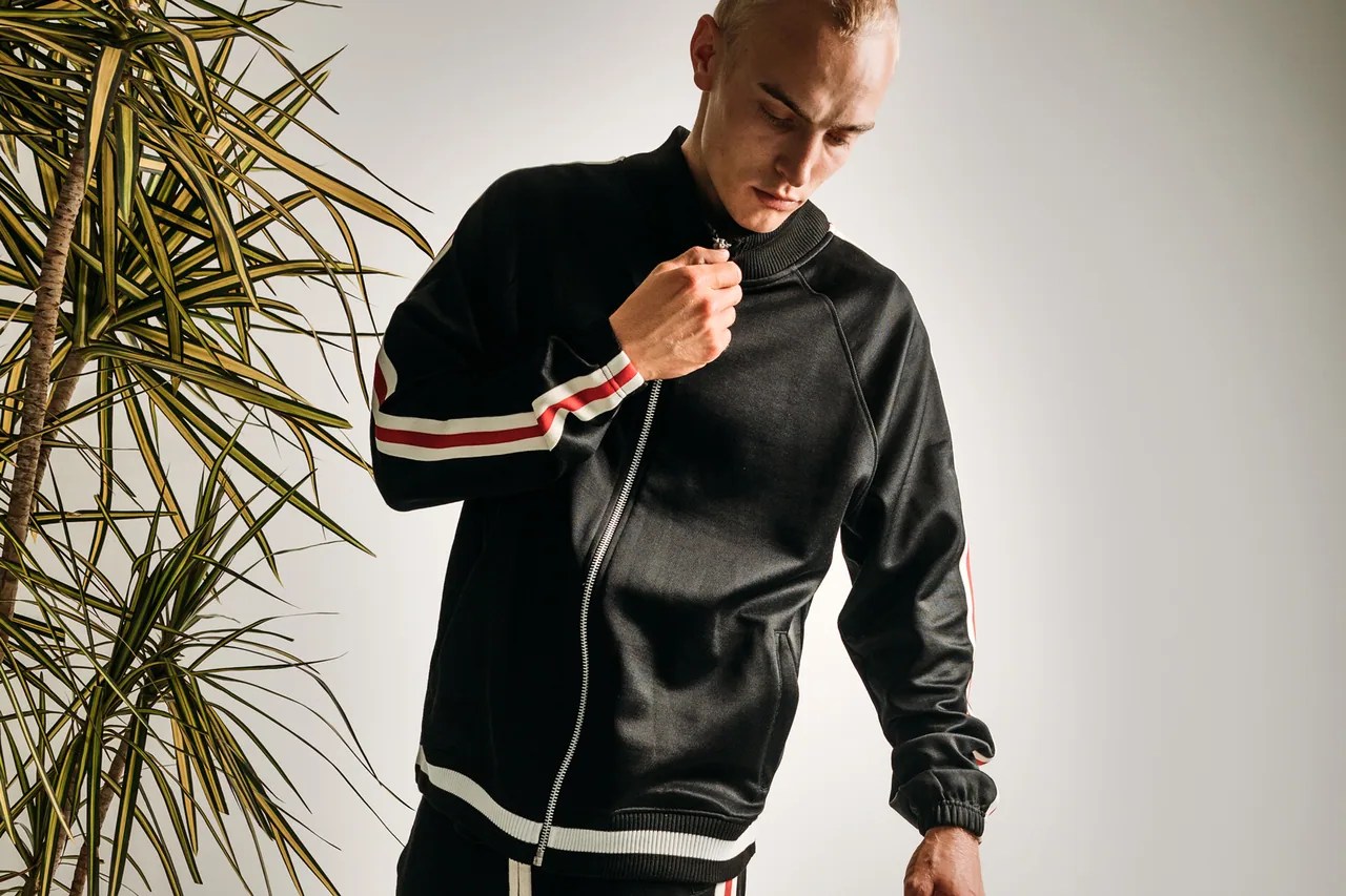 Mnml Clothing - Download Elegant Gradient Photo | Retina