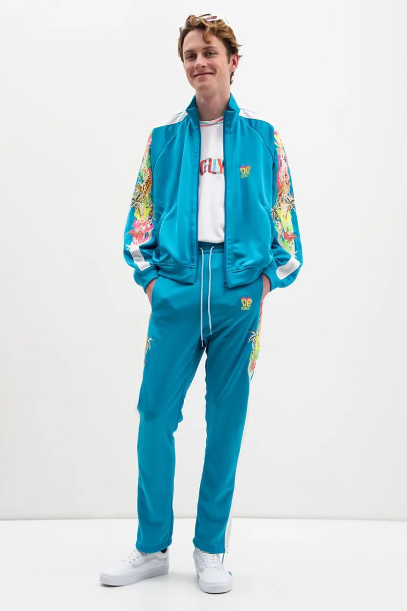 017 Feature Doublet Fw17 - Dark Arts - Professional Ultra HD Collection