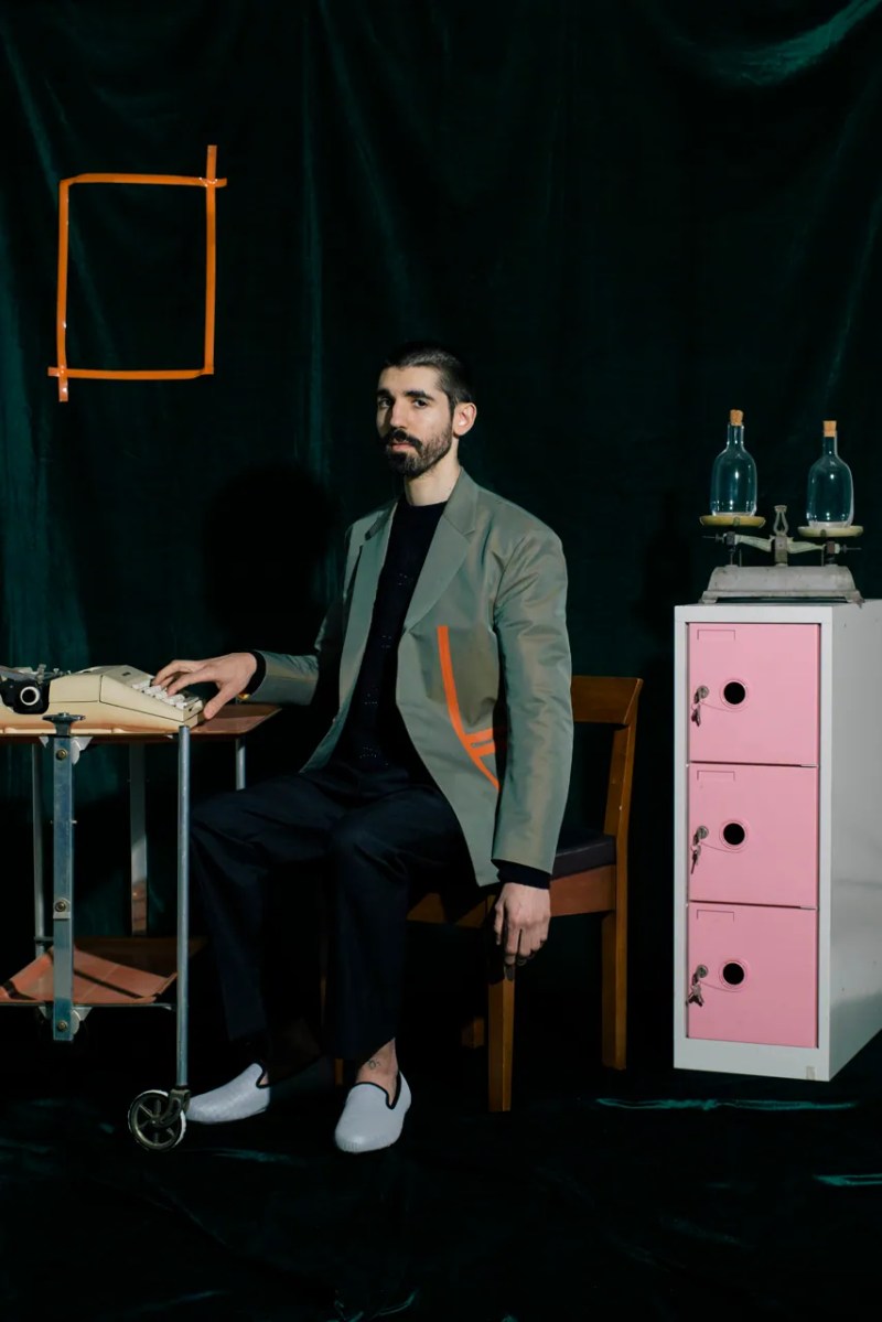 New Collection Yon - Premium Space Photo Gallery - Desktop