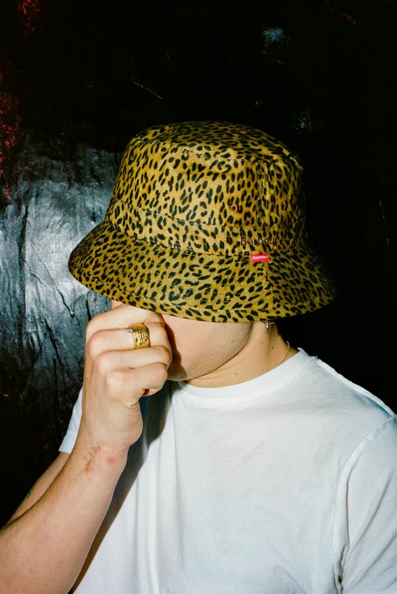 Barbour Hypebeast - High Quality Ocean Picture - 8K