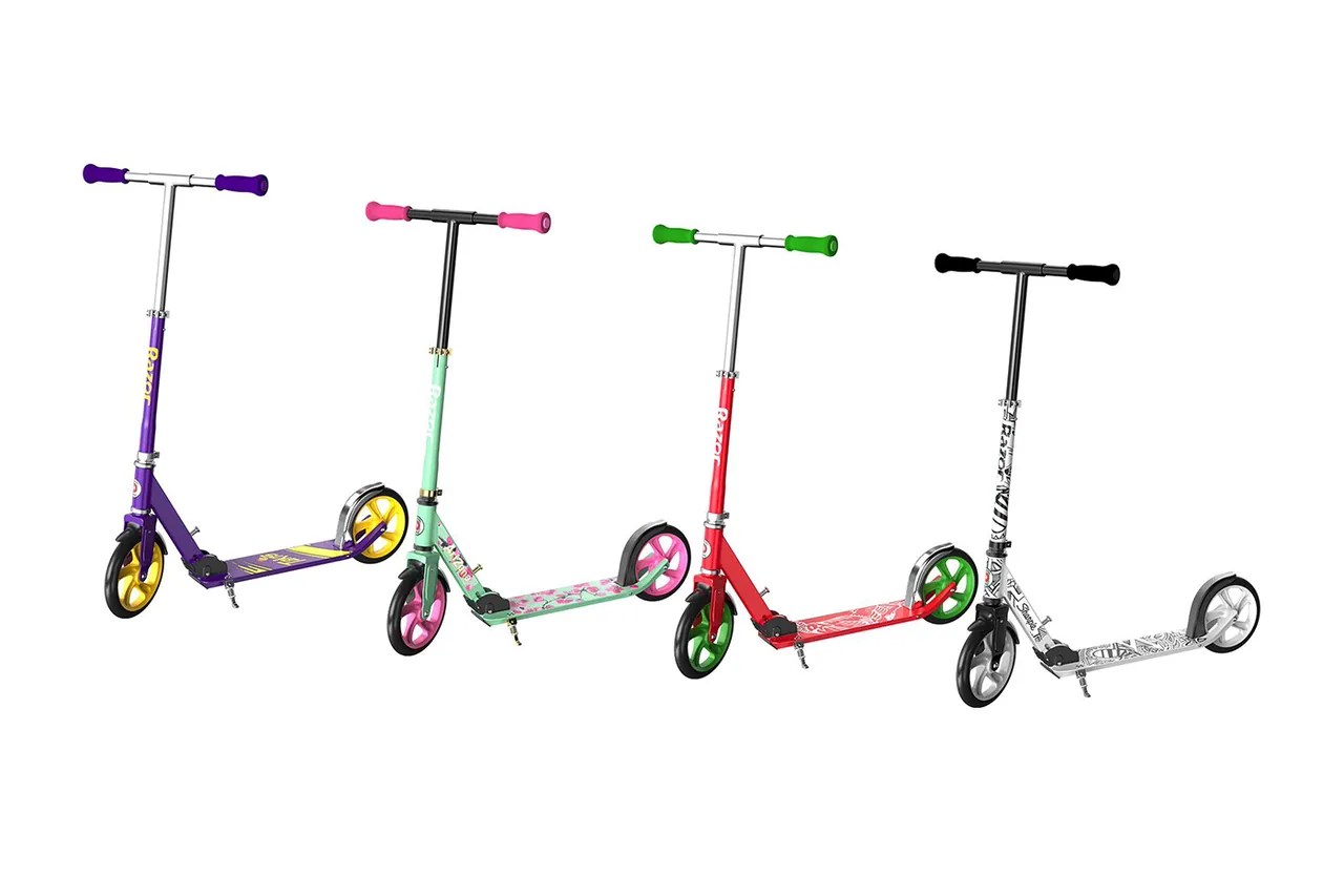 Not Just A Scooter But A Razor Wheelie Scooter Swiffer Dyson - Desktop Minimal Wallpapers for Desktop