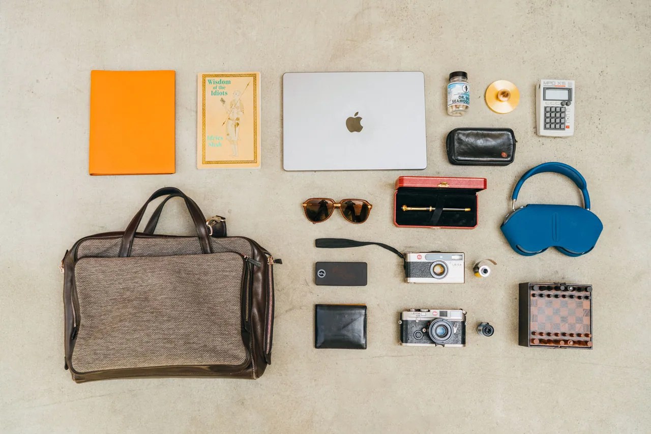 Buy Essentials - Download Incredible Gradient Pattern | 4K