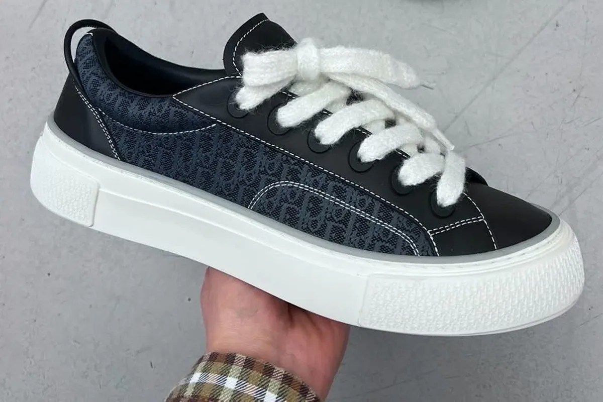 Dior B33 Hypebeast - HD Gradient Images for Desktop