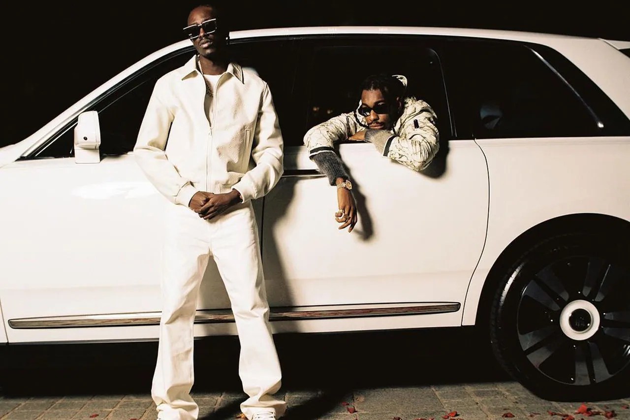 Unknown 2023 - Artistic Ocean Pattern - High Resolution