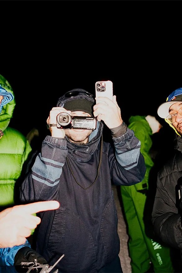 Issue 3 One Block Down - 4K Mountain Photos for Desktop