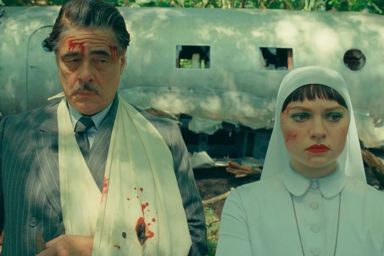 Rihanna Voices Smurfette In First Trailer For Smurfs Movie Teases - Download Perfect Abstract Art | 4K